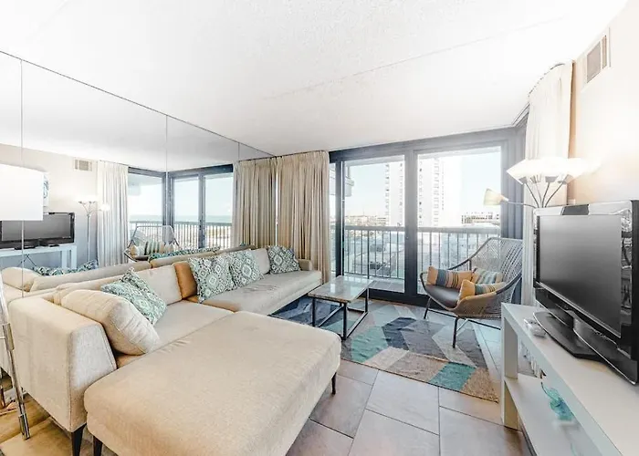 Sunny & Modern Near The With Balcony Pools & Gym Holiday home