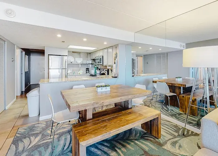Holiday home Sunny & Modern Near The With Balcony Pools & Gym